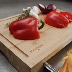 SANTOS Schneidebrett Bambus Mit Edelstahl-Auffangschale -Napoleon Verkaufs-Shop santos schneidebrett bambus mit edelstahl auffangschale fa7bfed9b3441af4567b5247926a0cd9